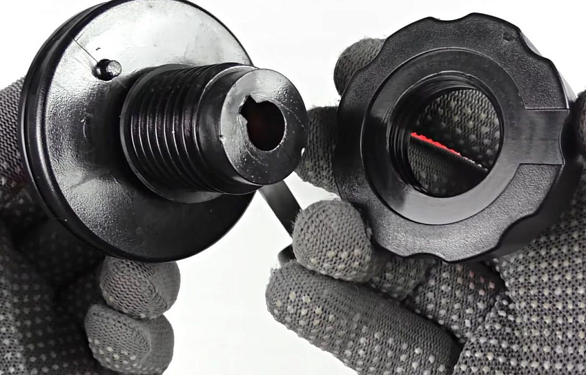 Выключатель массы ААА (Тайвань) для 1 аккумуляторной батареи 12 / 24 В, 2-х позиционный OFF-ON (1 АКБ) 280А (механический поворотный размыкатель ключ массы аккумулятора)