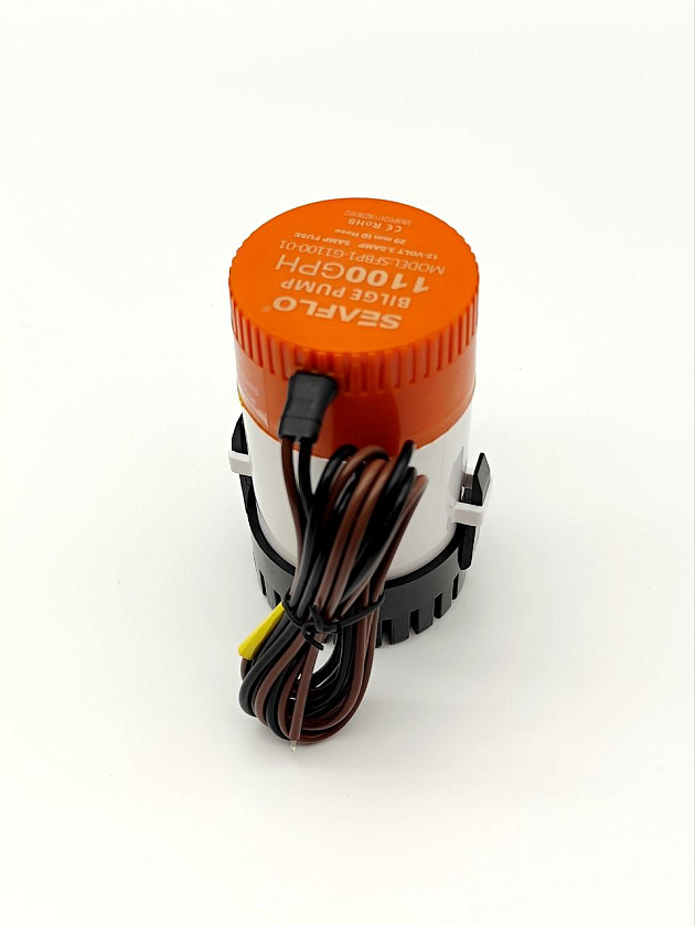 Осушительная помпа SeaFlo 12 вольт, 1100GPH (4163,5 л/час, высота 4 м), для лодки (насос 12 В осушительный для откачки воды на судне / помпа водооткачивающая трюмная)