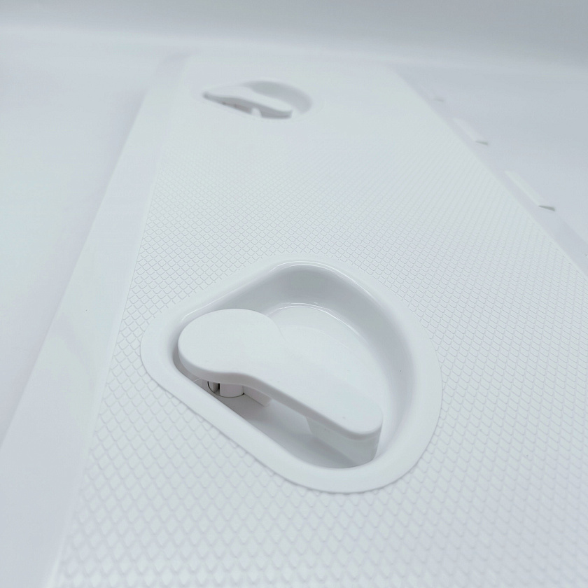 Палубный смотровой люк SeaFlo 243Х607 мм для лодки / катера / яхты, пластиковый, для рундука инспекционный с крышкой и замками